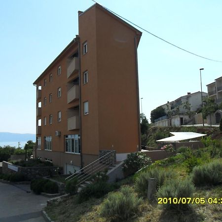 Casa Del Sole Apartment เคลโนวีซา ภายนอก รูปภาพ