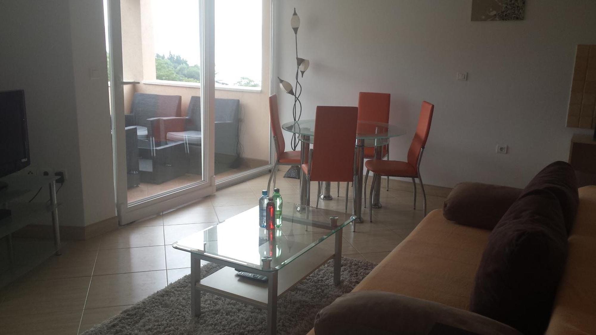 Casa Del Sole Apartment เคลโนวีซา ภายนอก รูปภาพ