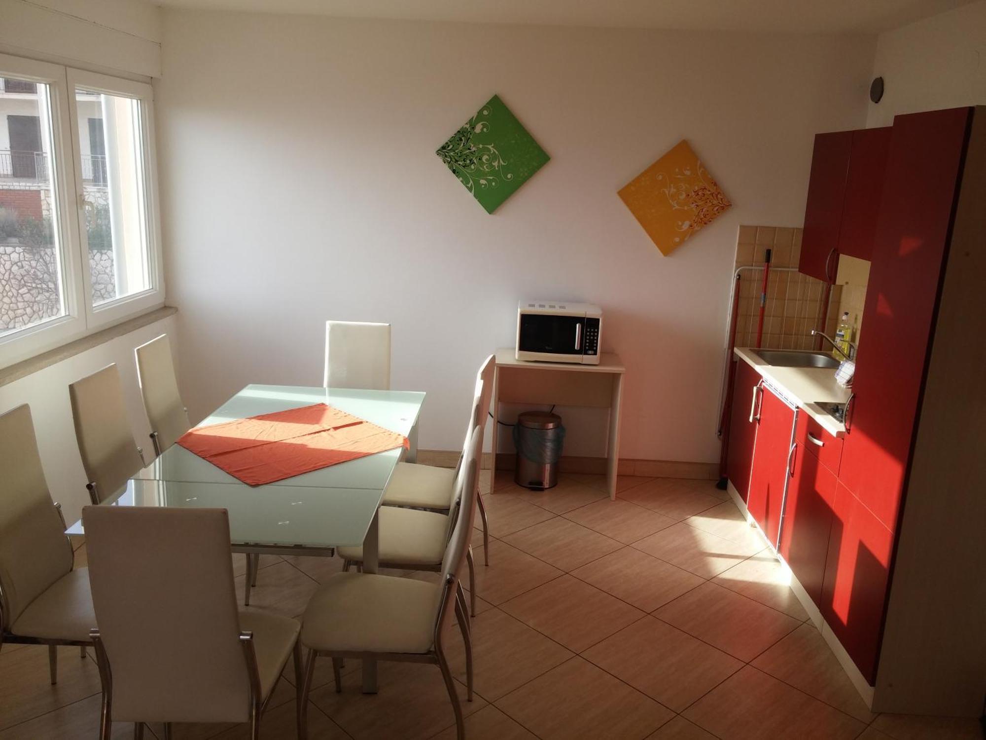 Casa Del Sole Apartment เคลโนวีซา ภายนอก รูปภาพ